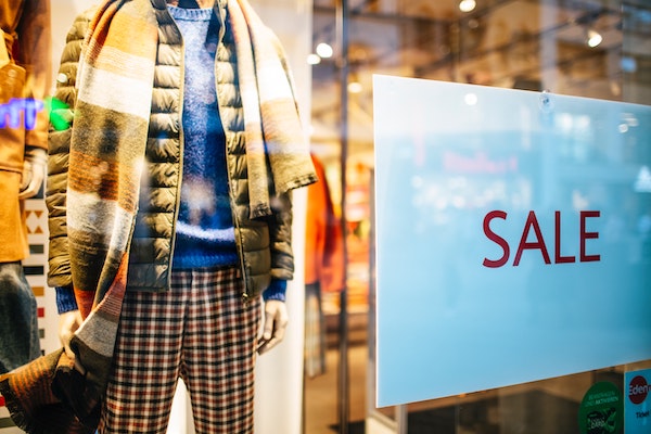 markus-spiske-WIpNUhklTQg-unsplash Winter Holidays 2021 Marketing Campaign Ideas